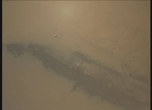 Sol 0: Mars Descent Imager (MARDI)