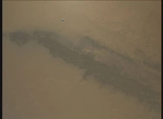 Sol 0: Mars Descent Imager (MARDI)
