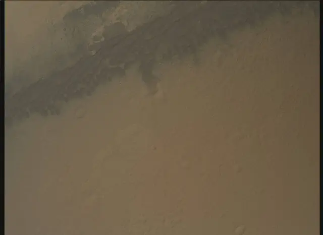 Sol 0: Mars Descent Imager (MARDI)