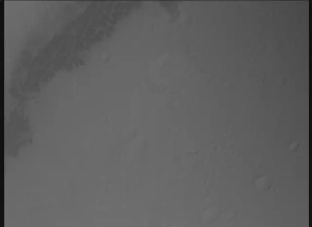 Sol 0: Mars Descent Imager (MARDI)