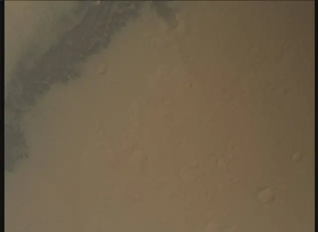 Sol 0: Mars Descent Imager (MARDI)