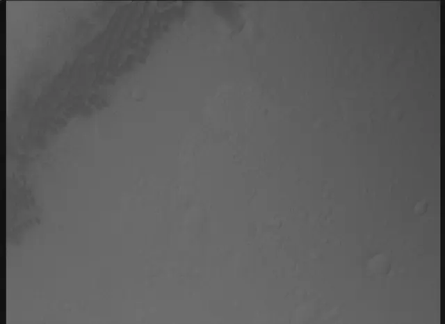 Sol 0: Mars Descent Imager (MARDI)