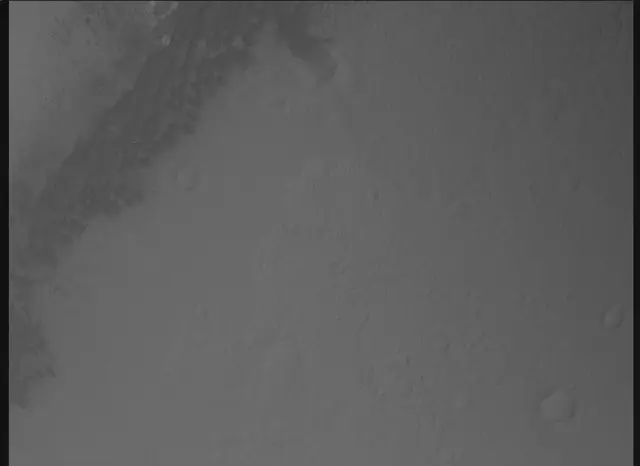 Sol 0: Mars Descent Imager (MARDI)