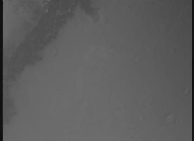 Sol 0: Mars Descent Imager (MARDI)