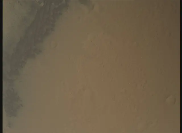 Sol 0: Mars Descent Imager (MARDI)