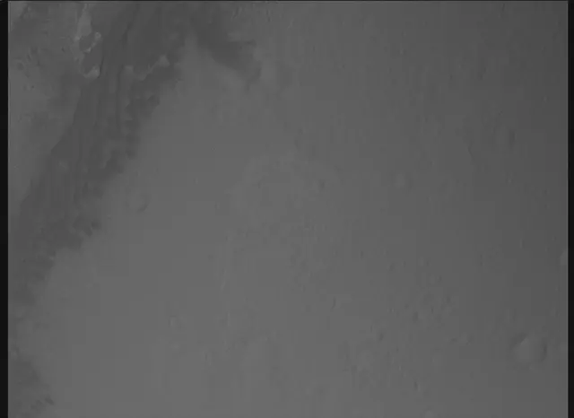 Sol 0: Mars Descent Imager (MARDI)