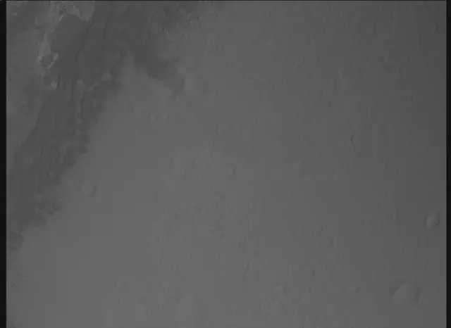 Sol 0: Mars Descent Imager (MARDI)
