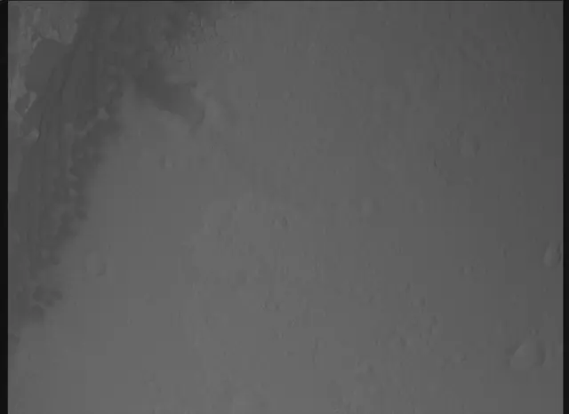 Sol 0: Mars Descent Imager (MARDI)