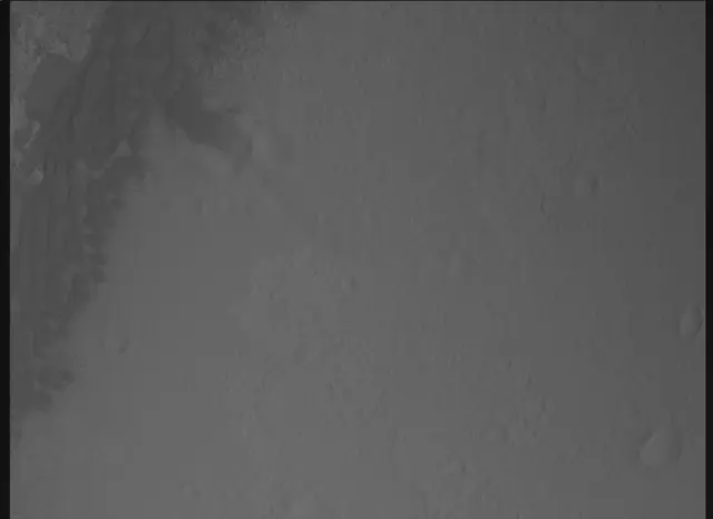 Sol 0: Mars Descent Imager (MARDI)