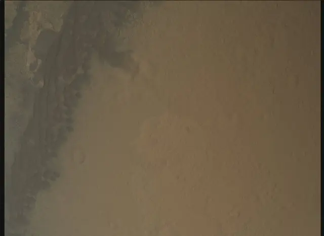 Sol 0: Mars Descent Imager (MARDI)