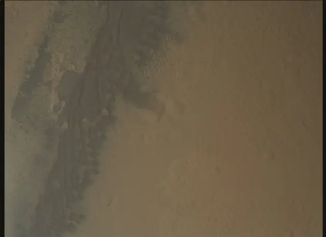Sol 0: Mars Descent Imager (MARDI)