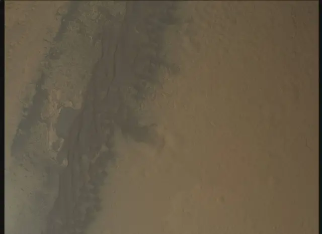 Sol 0: Mars Descent Imager (MARDI)
