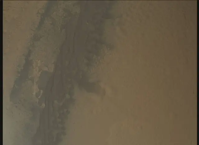 Sol 0: Mars Descent Imager (MARDI)