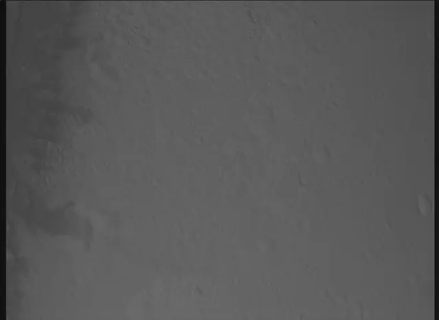 Sol 0: Mars Descent Imager (MARDI)
