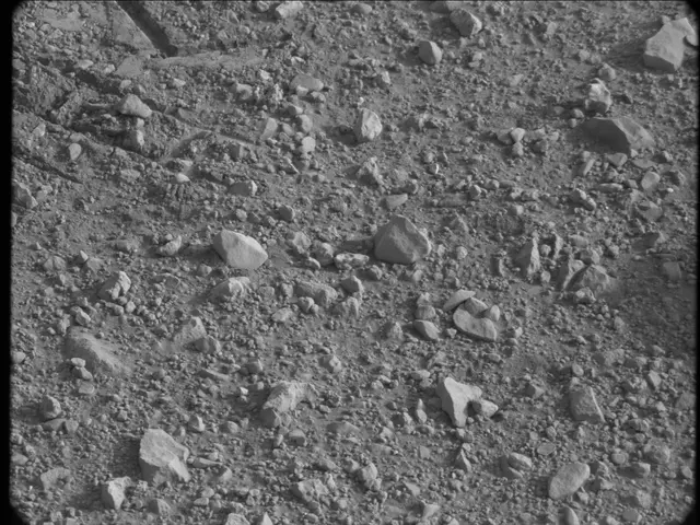 Sol 17: Mast Camera (Mastcam)