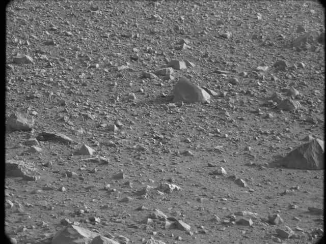 Sol 17: Mast Camera (Mastcam)