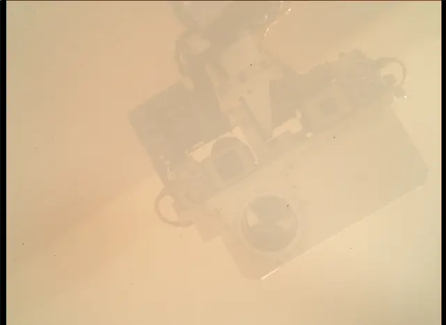 Sol 32: Mars Hand Lens Imager (MAHLI)