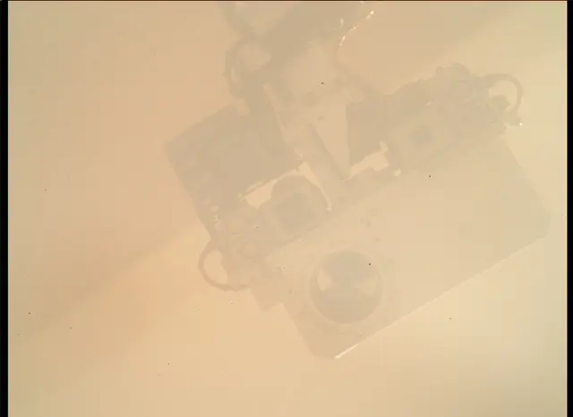 Sol 32: Mars Hand Lens Imager (MAHLI)