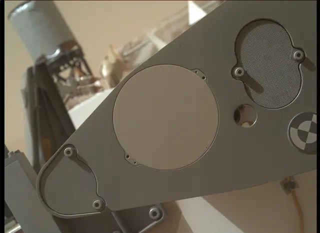 Sol 34: Mars Hand Lens Imager (MAHLI)
