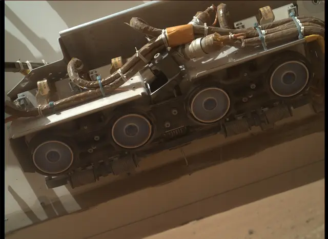 Sol 34: Mars Hand Lens Imager (MAHLI)