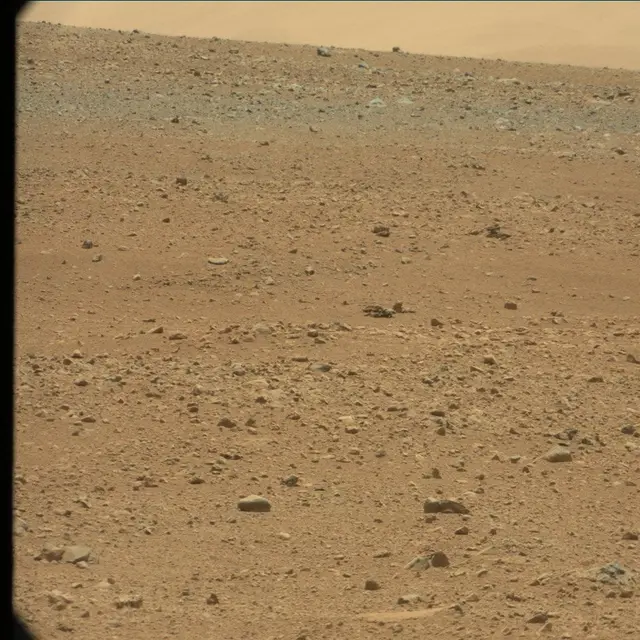 Sol 36: Mast Camera (Mastcam)
