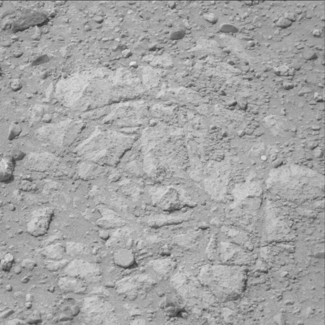 Sol 37: Mast Camera (Mastcam)