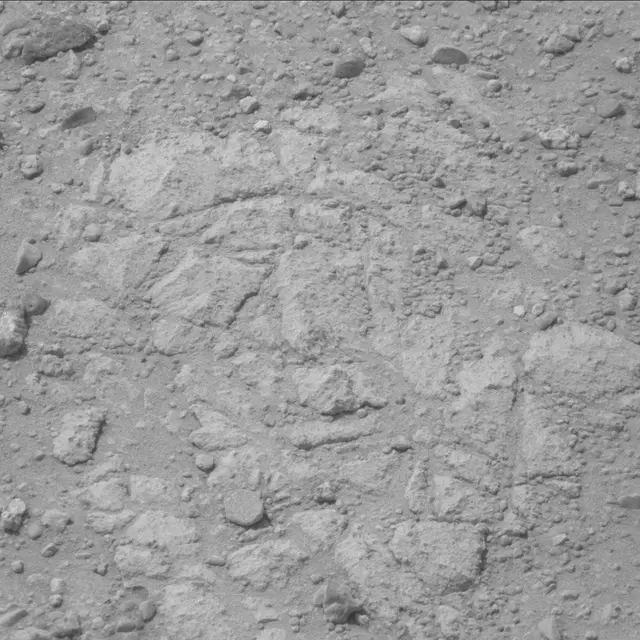 Sol 37: Mast Camera (Mastcam)