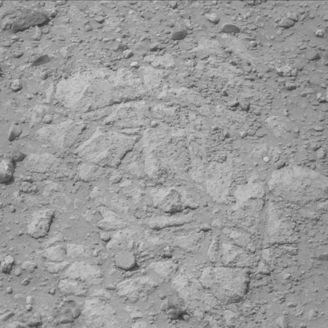 Sol 37: Mast Camera (Mastcam)