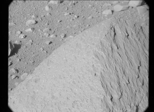 Sol 44: Mast Camera (Mastcam)