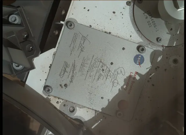 Sol 44: Mars Hand Lens Imager (MAHLI)