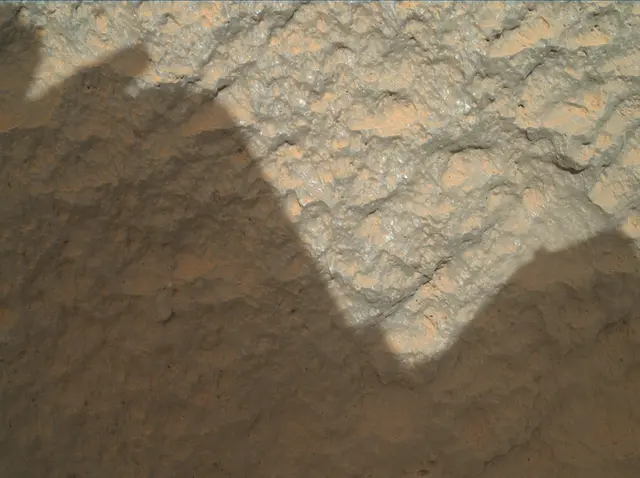 Sol 46: Mars Hand Lens Imager (MAHLI)