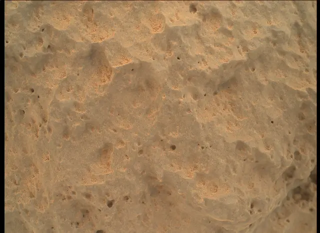 Sol 46: Mars Hand Lens Imager (MAHLI)