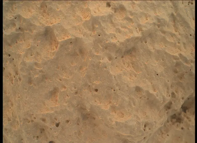Sol 46: Mars Hand Lens Imager (MAHLI)