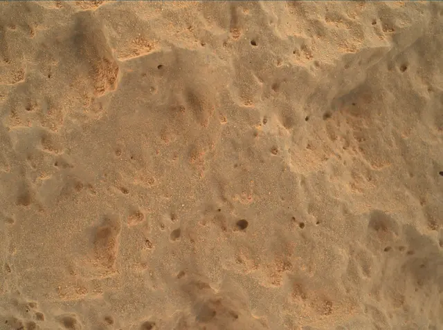 Sol 46: Mars Hand Lens Imager (MAHLI)