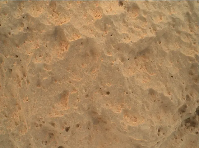 Sol 46: Mars Hand Lens Imager (MAHLI)