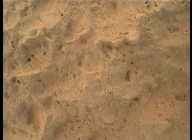 Sol 47: Mars Hand Lens Imager (MAHLI)