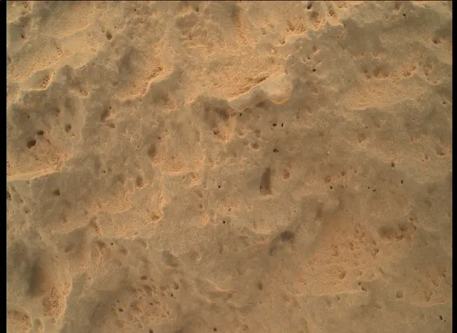 Sol 47: Mars Hand Lens Imager (MAHLI)