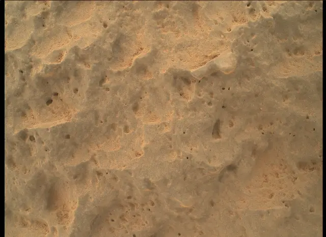 Sol 47: Mars Hand Lens Imager (MAHLI)