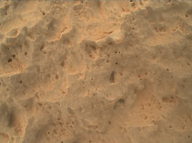 Sol 47: Mars Hand Lens Imager (MAHLI)