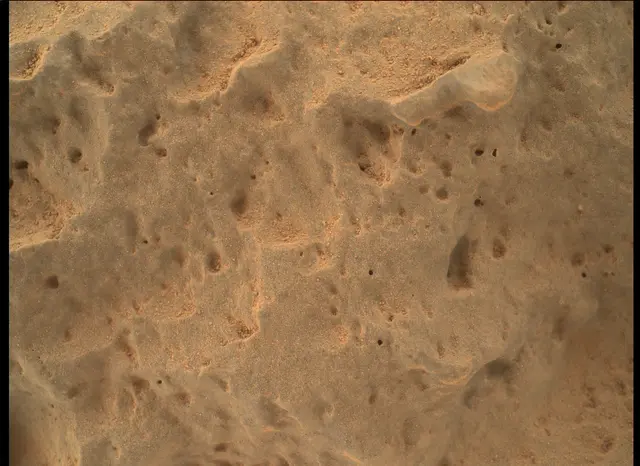 Sol 47: Mars Hand Lens Imager (MAHLI)