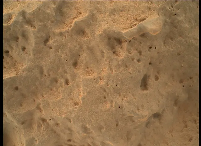 Sol 47: Mars Hand Lens Imager (MAHLI)