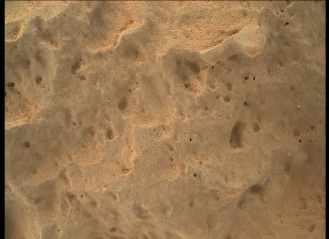 Sol 47: Mars Hand Lens Imager (MAHLI)