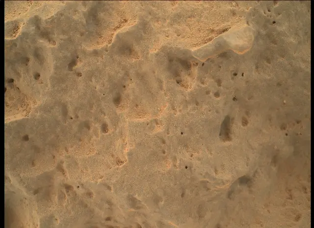 Sol 47: Mars Hand Lens Imager (MAHLI)