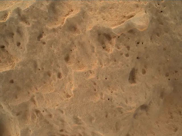 Sol 47: Mars Hand Lens Imager (MAHLI)