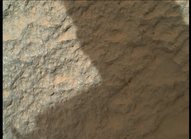 Sol 47: Mars Hand Lens Imager (MAHLI)