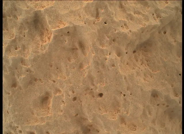 Sol 47: Mars Hand Lens Imager (MAHLI)