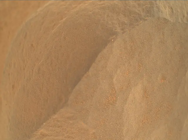 Sol 54: Mars Hand Lens Imager (MAHLI)