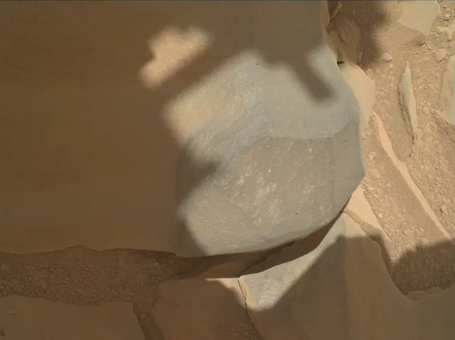 Sol 54: Mars Hand Lens Imager (MAHLI)