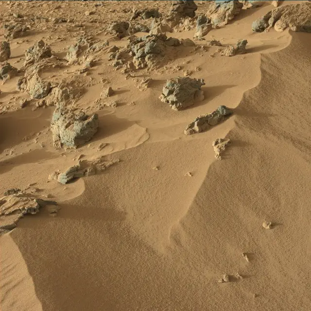 Sol 55: Mast Camera (Mastcam)