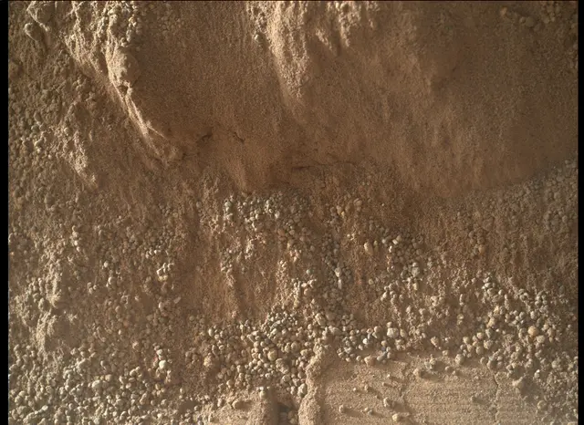 Sol 58: Mars Hand Lens Imager (MAHLI)